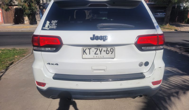
								JEEP GRAND CHEROKEE LAREDO  2019 full									