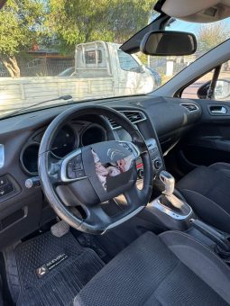 
										CITROEN C4    2017 full									
