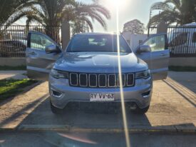 JEEP GRAND CHEROKEE LAREDO   2022