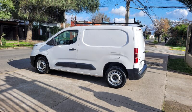 
								OPEL COMBO  2025 full									