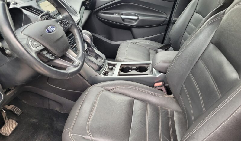 
								FORD ESCAPE    2018 full									