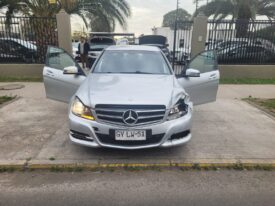 MERCEDES BENZ C200 CGI BLUE EFFICIENCY  2015