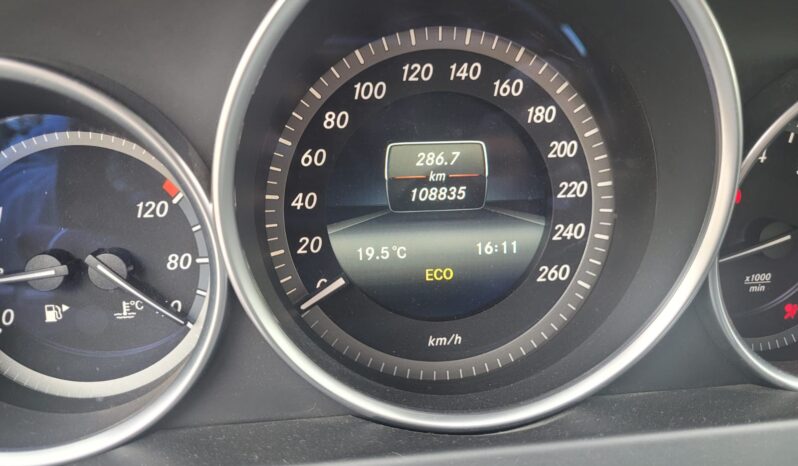 
								MERCEDES BENZ C200 CGI BLUE EFFICIENCY  2015 full									