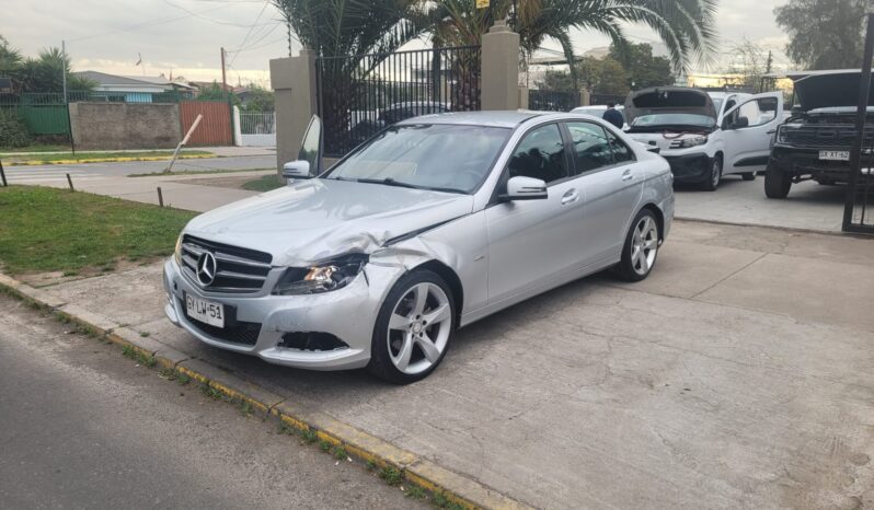 
								MERCEDES BENZ C200 CGI BLUE EFFICIENCY  2015 full									
