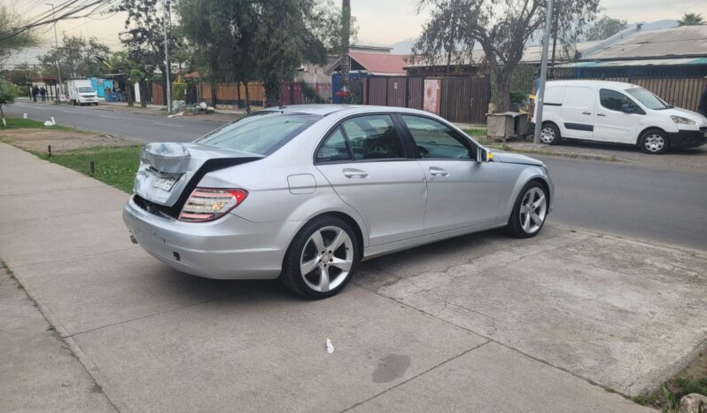 
								MERCEDES BENZ C200 CGI BLUE EFFICIENCY  2015 full									
