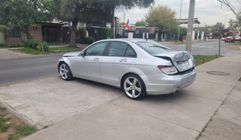 
								MERCEDES BENZ C200 CGI BLUE EFFICIENCY  2015 full									