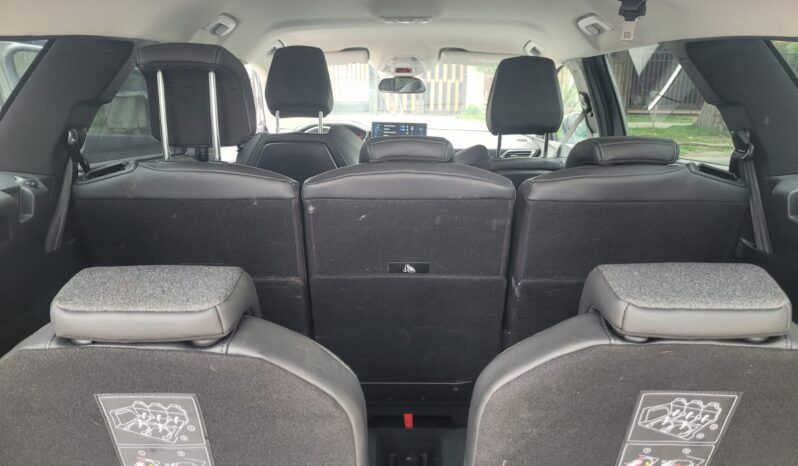 
								PEUGEOT 5008 THP    2022 full									