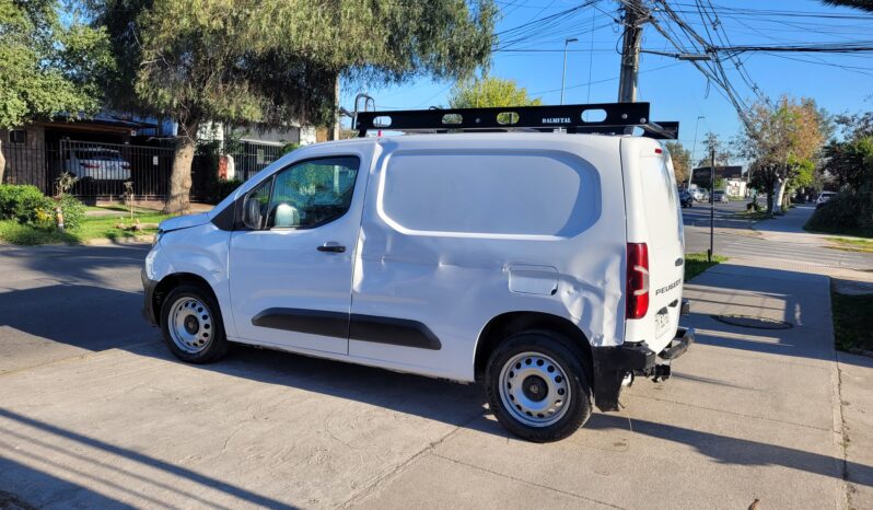 
								PEUGEOT PARTNER L1 BLUEHDI   2025 full									