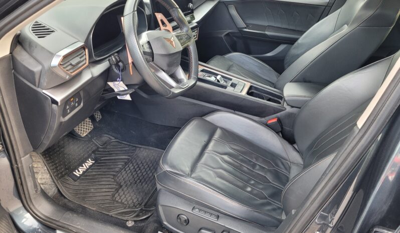 
								SEAT LEON TSI FR  2023 full									