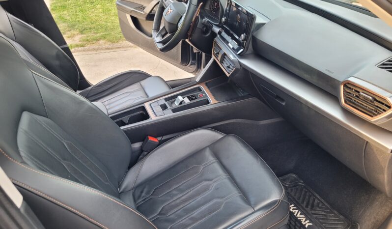 
								SEAT LEON TSI FR  2023 full									