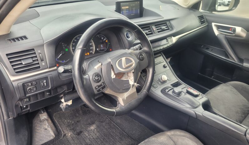 
								LEXUS NEW CT200    2019 full									